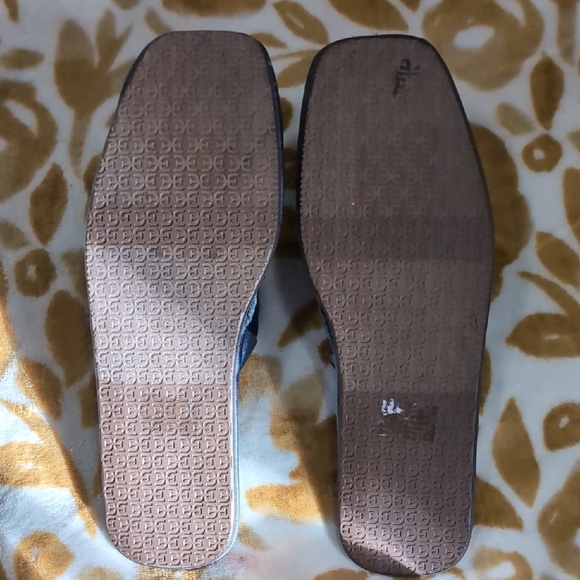 Sam Edelman Slippers - Picture 3 of 4